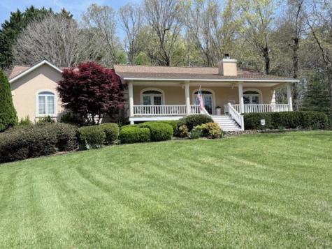 174 Oak Lane Blairsville GA 30512