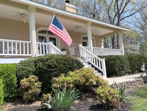 174 Oak Lane Blairsville GA 30512