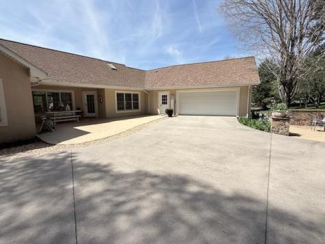 174 Oak Lane Blairsville GA 30512