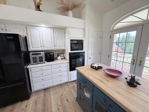 174 Oak Lane Blairsville GA 30512
