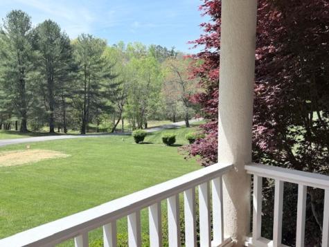 174 Oak Lane Blairsville GA 30512
