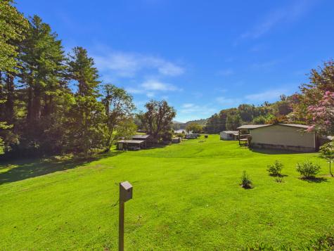 86 Ledford Chapel Way Hayesville NC 28904