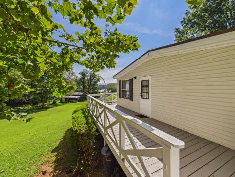 86 Ledford Chapel Way Hayesville NC 28904