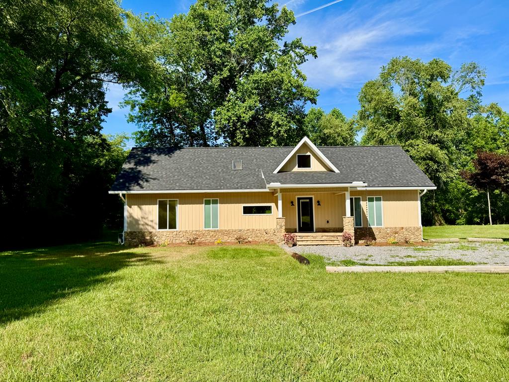 6389 Old Hwy 64w Warne NC 28909
