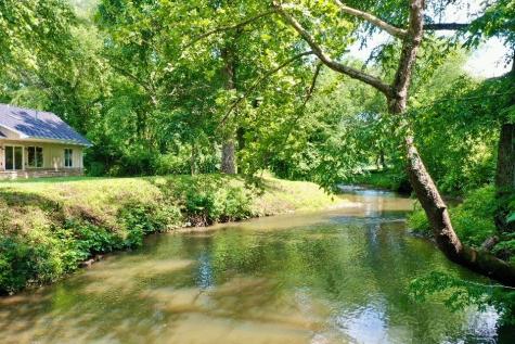 6389 Old Hwy 64 W Warne NC 28909