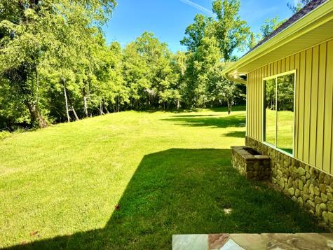 6389 Old Hwy 64w Warne NC 28909