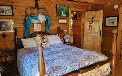 1492 Pine Log Church Road Brasstown NC 28902