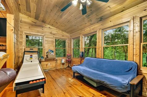 550 Hillsdale Drive Ellijay GA 30540