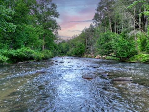 550 Hillsdale Drive Ellijay GA 30540