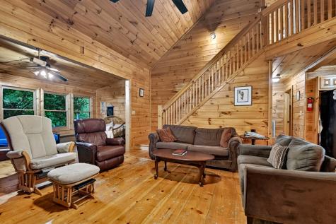 550 Hillsdale Drive Ellijay GA 30540