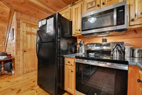 550 Hillsdale Drive Ellijay GA 30540