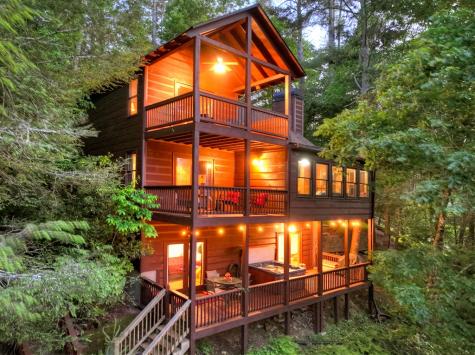 550 Hillsdale Drive Ellijay GA 30540