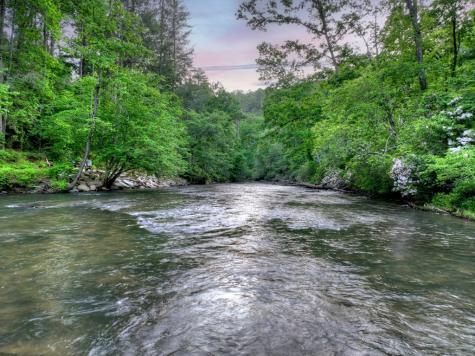 550 Hillsdale Drive Ellijay GA 30540