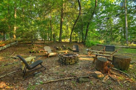 550 Hillsdale Drive Ellijay GA 30540