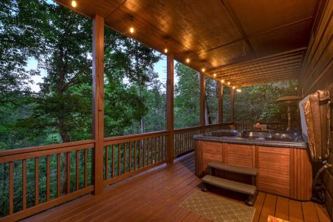 550 Hillsdale Drive Ellijay GA 30540