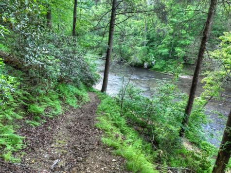 550 Hillsdale Drive Ellijay GA 30540