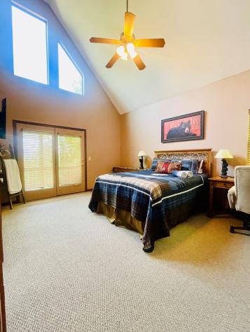 737 Deer Lane Hiawassee GA 30546
