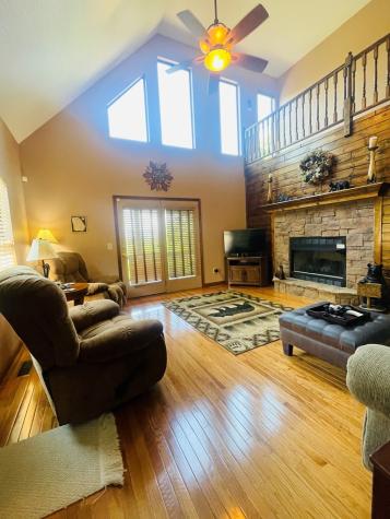 737 Deer Lane Hiawassee GA 30546