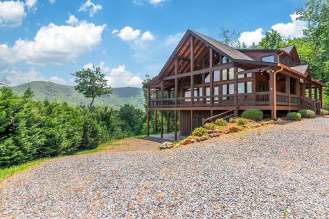 589 Deer Crest Road Blue Ridge GA 30513