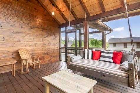 589 Deer Crest Road Blue Ridge GA 30513