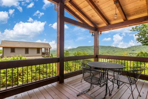 589 Deer Crest Road Blue Ridge GA 30513