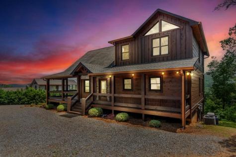 589 Deer Crest Road Blue Ridge GA 30513