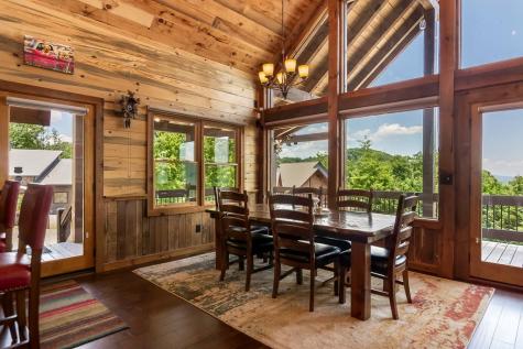 589 Deer Crest Road Blue Ridge GA 30513