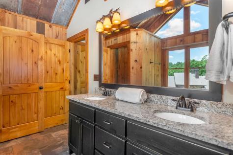 589 Deer Crest Road Blue Ridge GA 30513