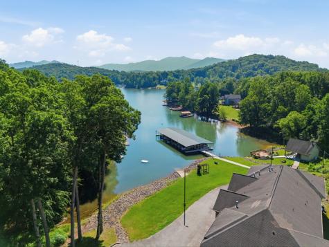 2145 Ridgecrest Circle Hiawassee GA 30546