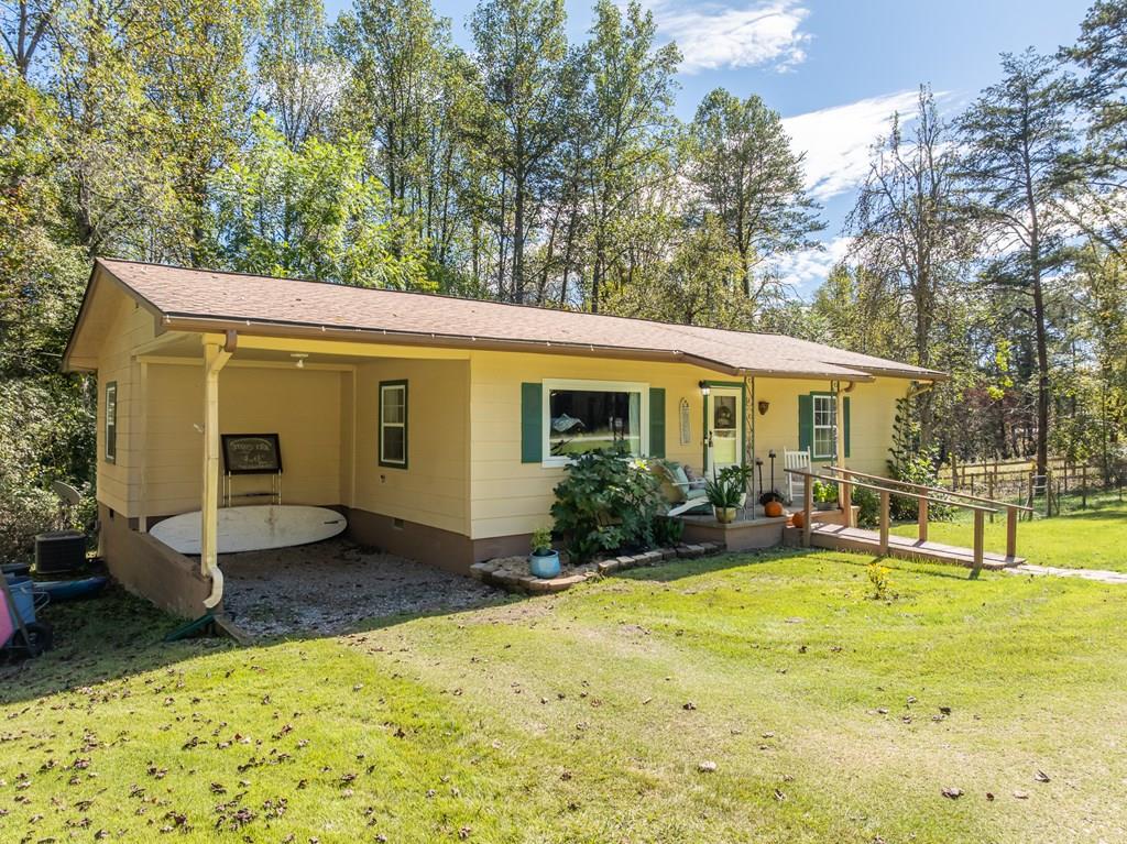 1813 John Smith Road E Blairsville GA 30512