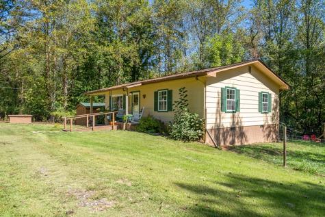 1813 John Smith Road E Blairsville GA 30512