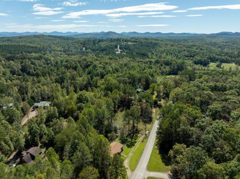 1813 John Smith Road E Blairsville GA 30512