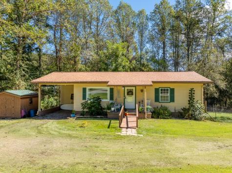 1813 John Smith Road E Blairsville GA 30512