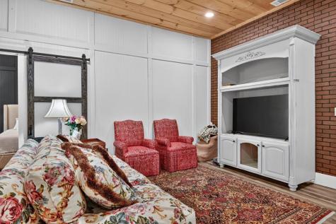 2086 Burnt Mountain Road Ellijay GA 30536