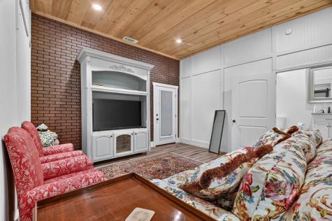 2086 Burnt Mountain Road Ellijay GA 30536
