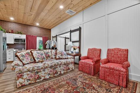 2086 Burnt Mountain Road Ellijay GA 30536