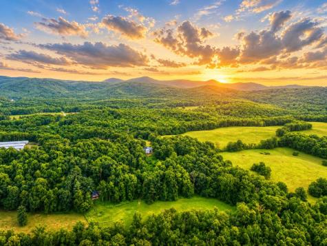 2086 Burnt Mountain Road Ellijay GA 30536