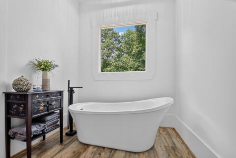 2086 Burnt Mountain Road Ellijay GA 30536