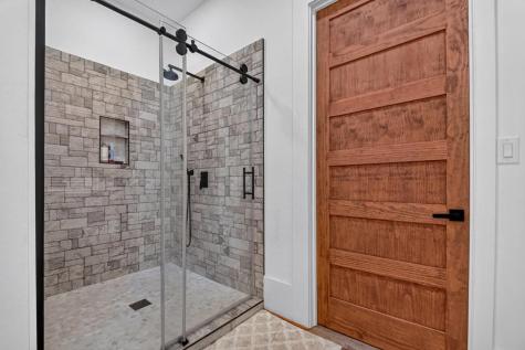 2086 Burnt Mountain Road Ellijay GA 30536