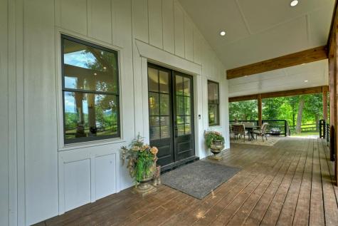 2086 Burnt Mountain Road Ellijay GA 30536