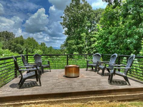 2086 Burnt Mountain Road Ellijay GA 30536