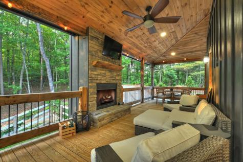 270 Wild Oaks Way Ellijay GA 30540