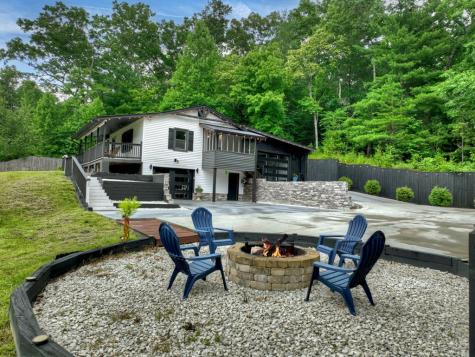 717 Bearden Road Blue Ridge GA 30513