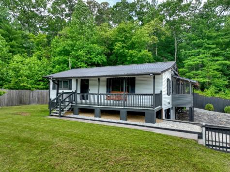 717 Bearden Road Blue Ridge GA 30513