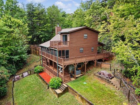 736 Laurel Hill Road Young Harris GA 30582