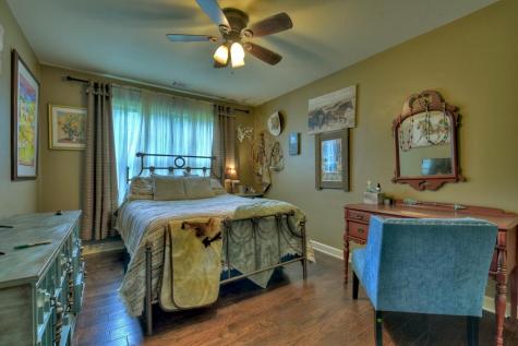 19 Lindsey Lane Blue Ridge GA 30513