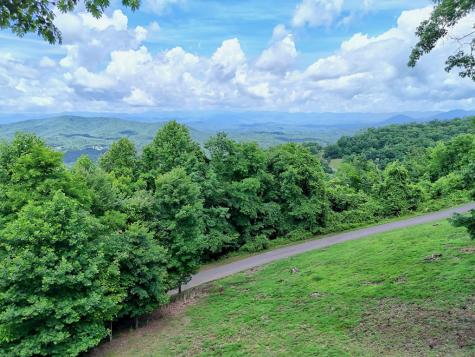 195 Grant Drive Murphy NC 28906