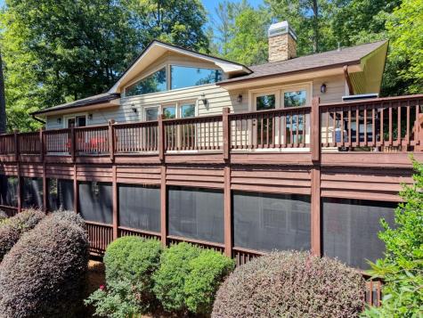 276 Lancelot Loop Clayton GA 30525
