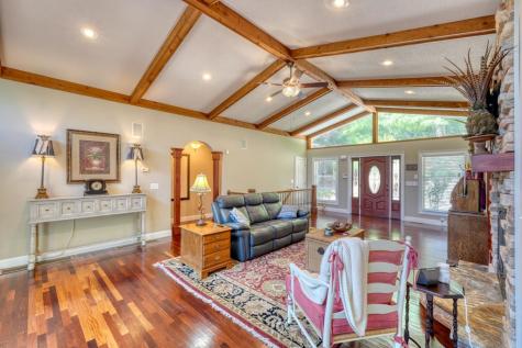 276 Lancelot Loop Clayton GA 30525