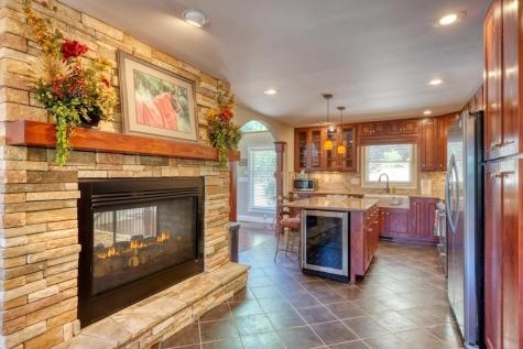 276 Lancelot Loop Clayton GA 30525